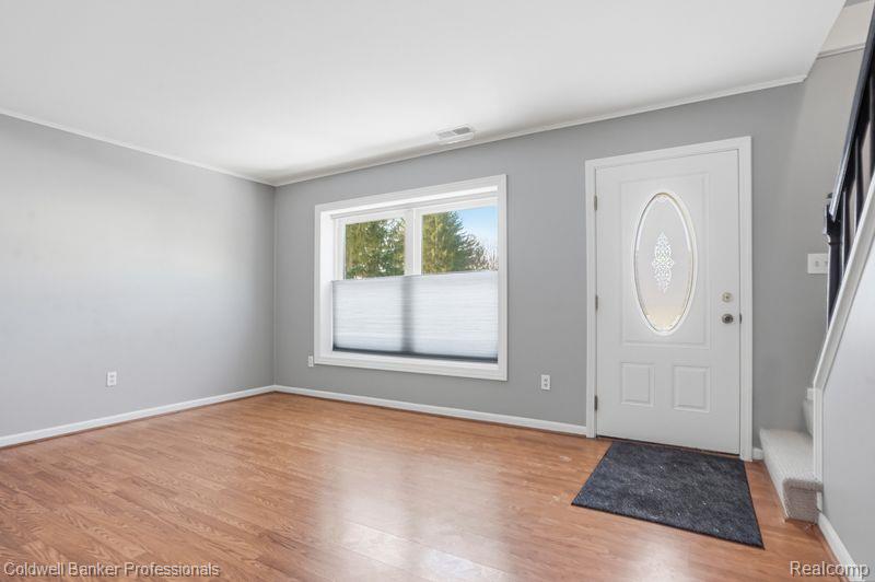 900 Little Hill Court, Rochester Hills, MI 48307 — Photo 5