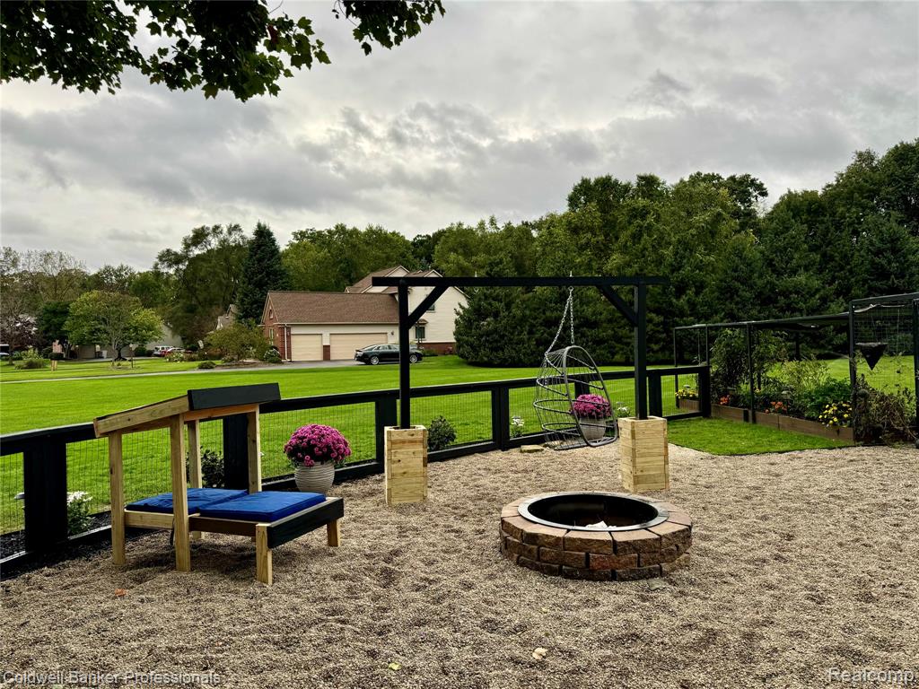 60628 S Lyon Trail, South Lyon, MI 48178 — Photo 54