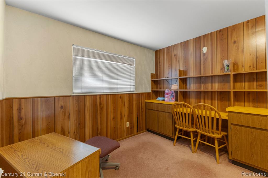 6483 COLONIAL Street, Dearborn Heights, MI 48127 — Photo 18