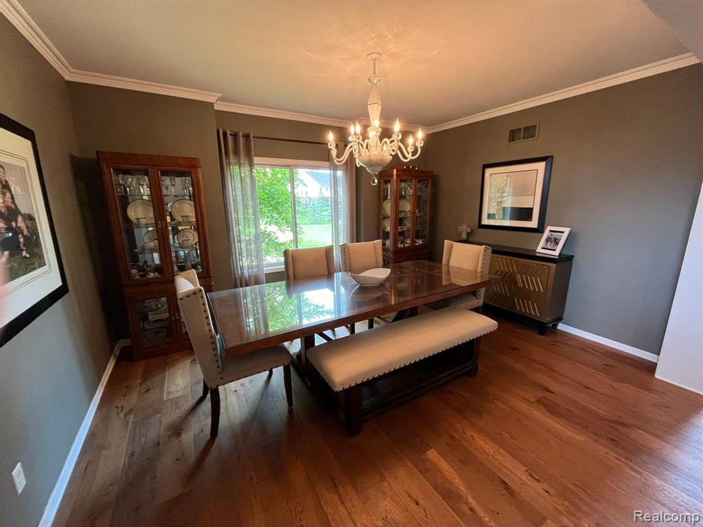 760 PEMBROKE, White Lake, MI — Photo 13