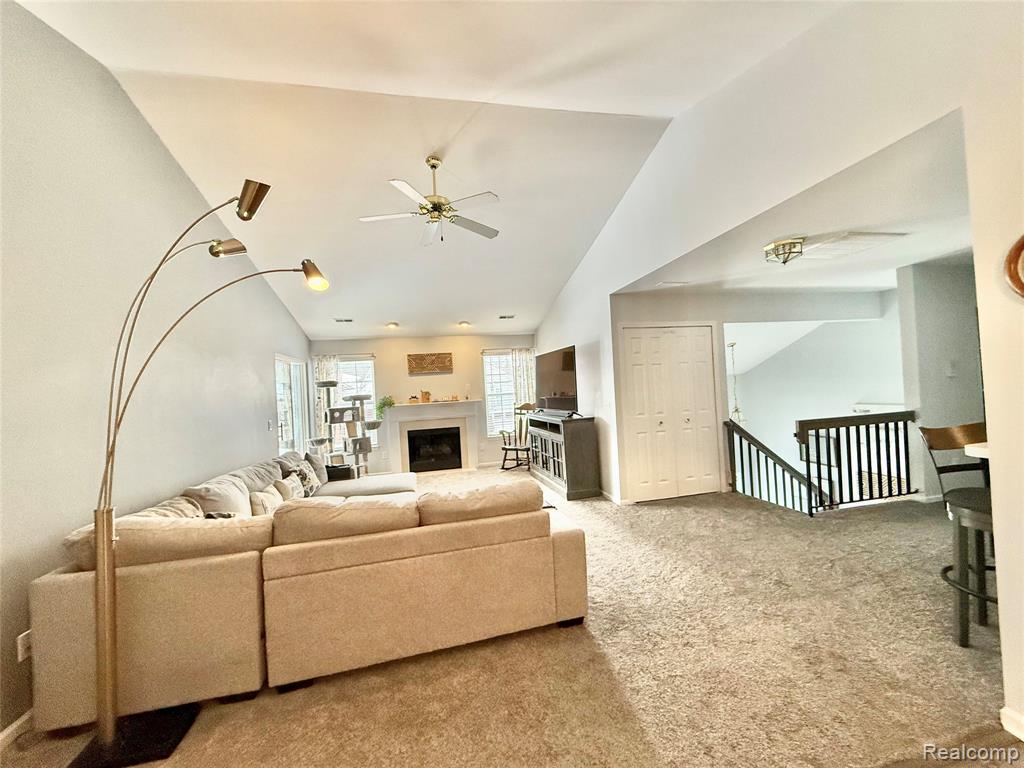 43431 Claremont Dr. E Drive E, Clinton Twp, MI 48038 — Photo 11