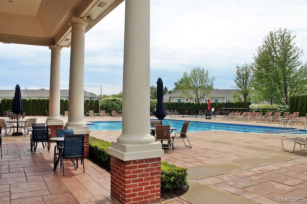 45411 N Stonewood Road, Canton, MI 48187 — Photo 44