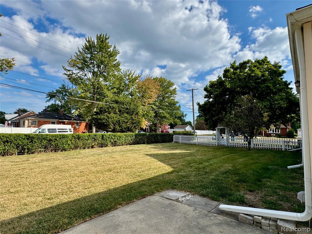 762 Emmons Boulevard, Lincoln Park, MI 48146 — Photo 42