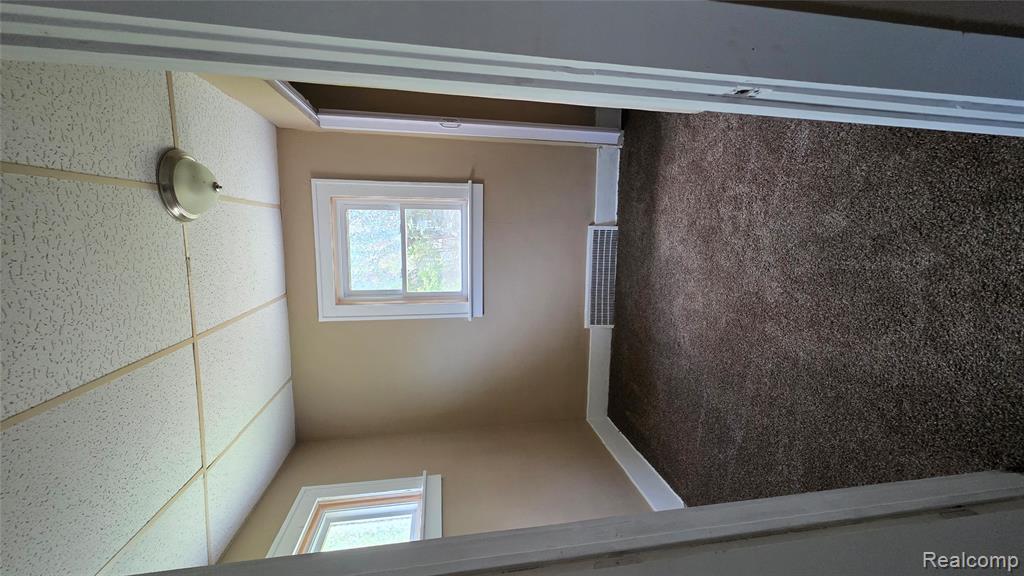 196 Beach Street, Pontiac, MI 48342 — Photo 6
