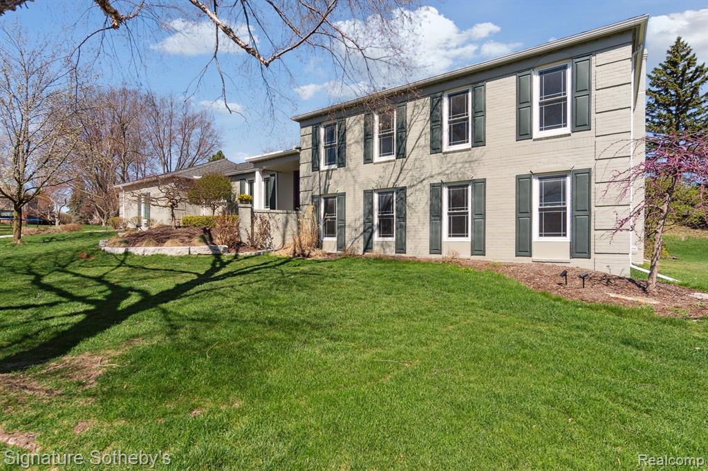 5896 HUNTERS GATE Drive, Troy, MI 48098 — Photo 35
