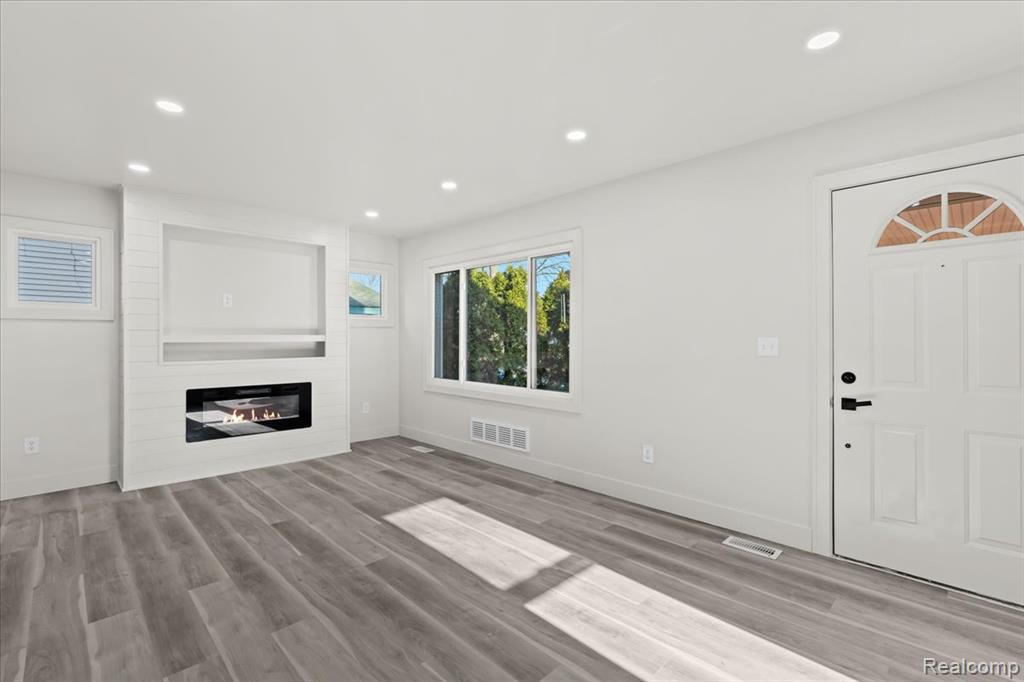 26059 Brush Street, Madison Heights, MI 48071 — Photo 4