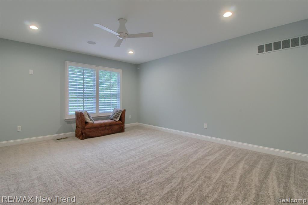 49698 Timber Trail, Novi, MI — Photo 31