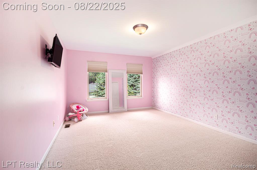 53043 CELTIC Drive, Shelby Twp, MI 48315 — Photo 35
