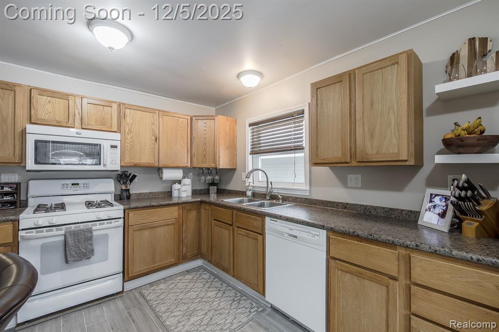 4632 2nd Street, Clarkston, MI — Photo 11
