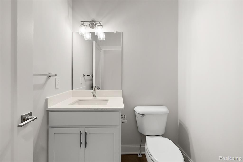 460 Mystic Cove Lane, Lake Orion, MI 48362 — Photo 9
