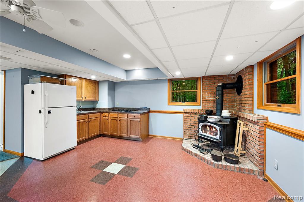 670 Rolling Acres Drive, Ortonville, MI 48462 — Photo 44