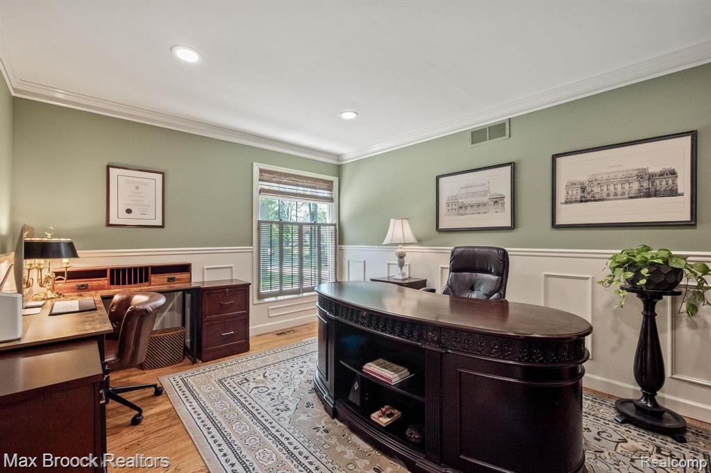 6082 N Shore Drive, West Bloomfield, MI 48324 — Photo 15