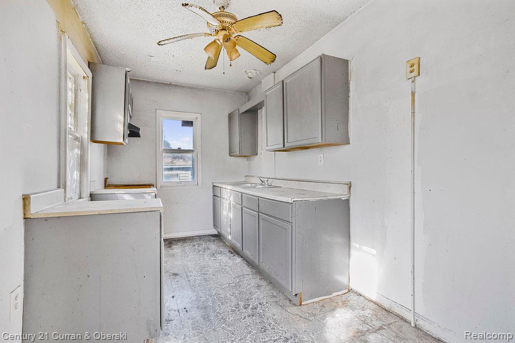 10 Perrin Street, River Rouge, MI 48218 — Photo 4