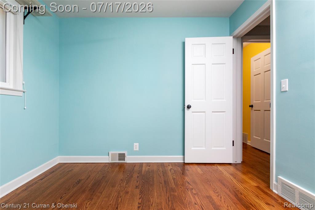 4476 Vassar Street, Dearborn Heights, MI 48125 — Photo 13