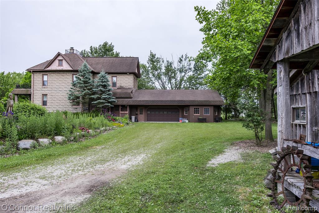 4304 Church Road, Casco, MI 48064 — Photo 9