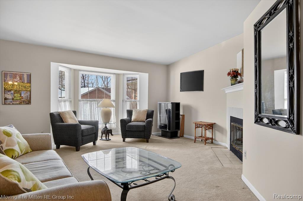 7127 Danbrooke Court, West Bloomfield, MI, 00000