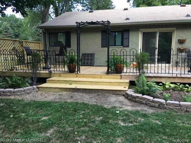 4424 Killarney Park Drive, Burton, MI 48529 — Photo 21