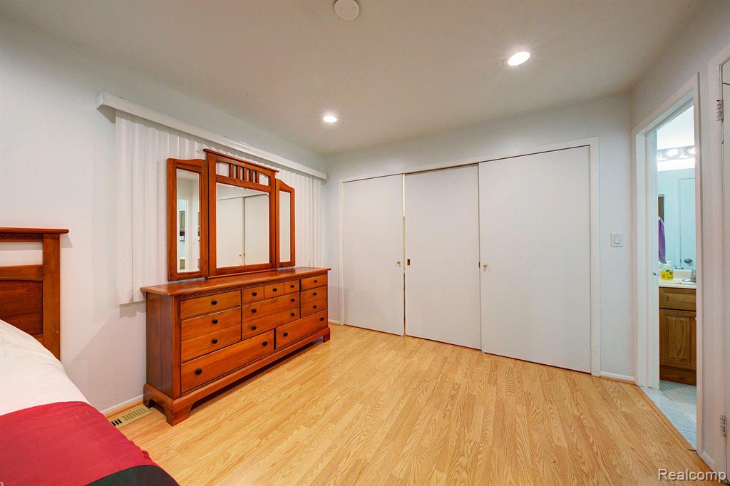 8401 18 Mile Road, Unit 167, Sterling Heights, MI 48313 — Photo 9