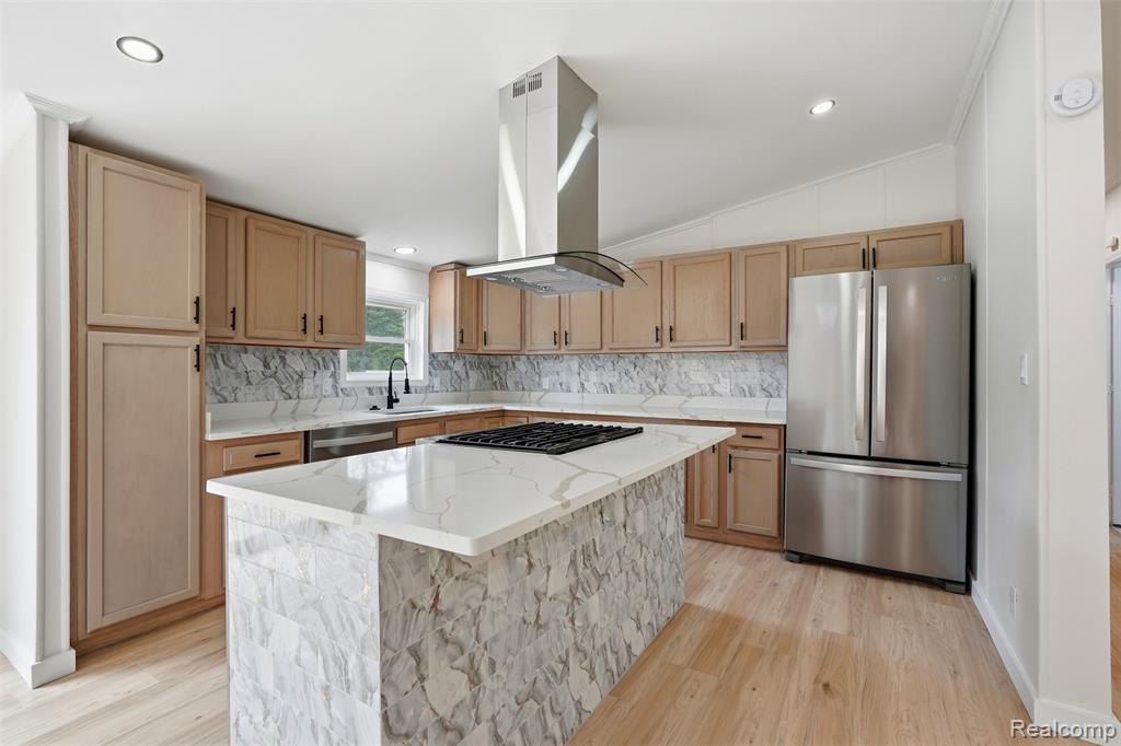 4420 Dublin Road, Burton, MI 48529 — Photo 10