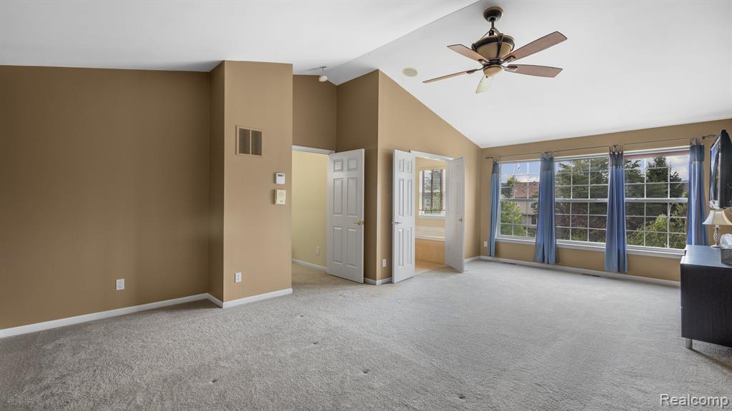 7164 MILLROCK Avenue, Shelby Twp, MI 48317 — Photo 10