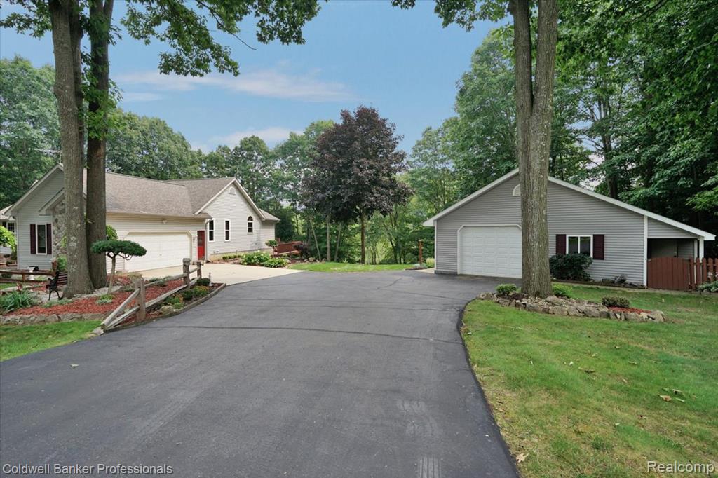 4520 Loggers Pass, Attica, MI 48412 — Photo 2