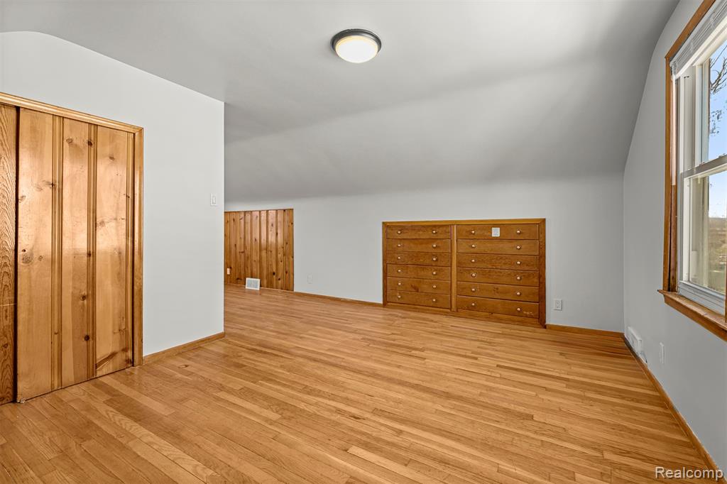 5708 Warwick Street, Detroit, MI 48228 — Photo 22