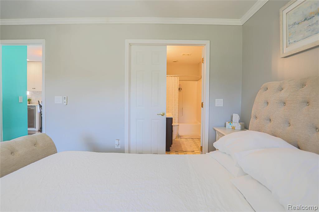 5230 Robinwood Drive, Clyde, MI 48049 — Photo 31