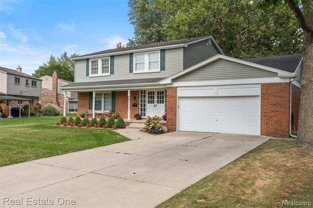 4090 Middlebury Drive, Troy, MI 48085 — Photo 2