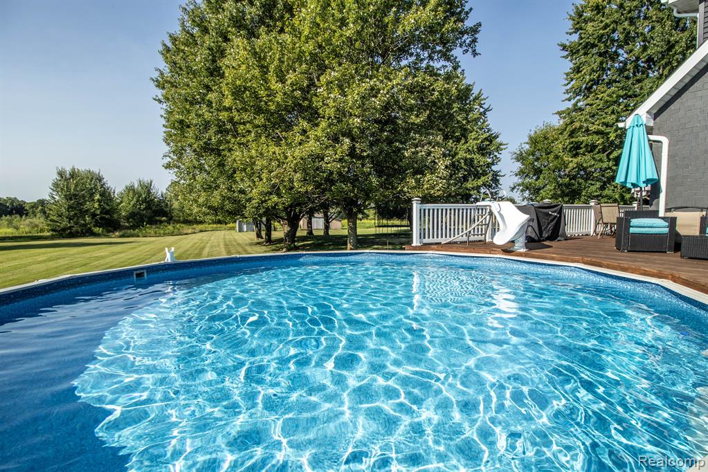 4585 Burt Road, Birch Run, MI 48415 — Photo 64