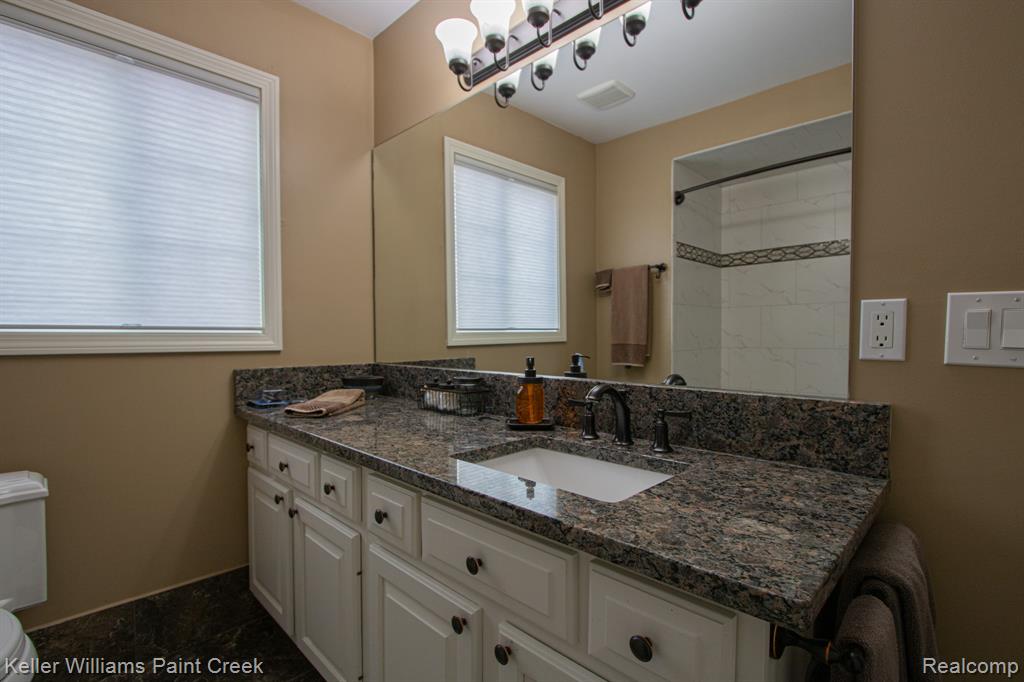 4831 Homestead Drive, Sterling Heights, MI 48314 — Photo 33