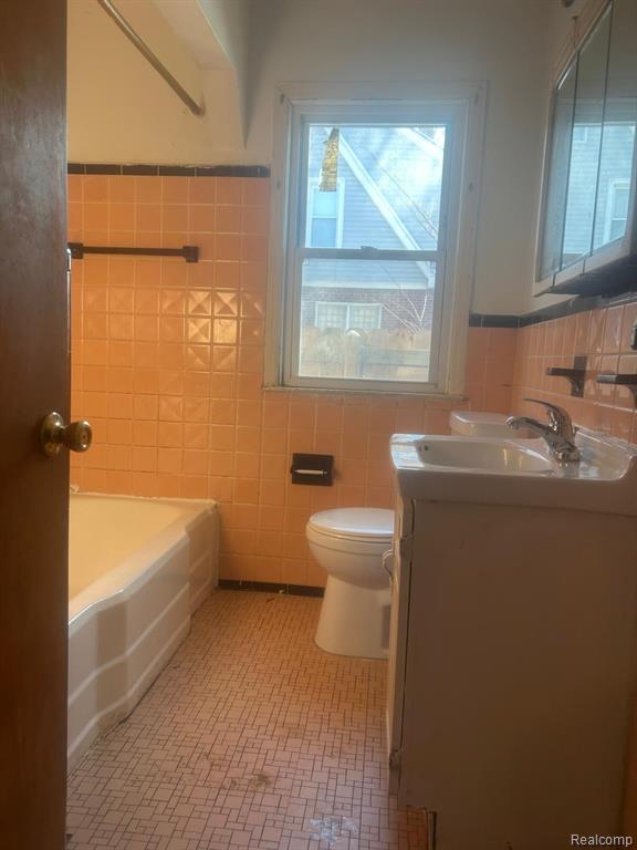 6515 Woodmont Avenue, Detroit, MI 48228 — Photo 2