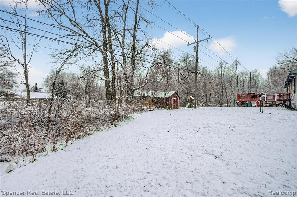 10791 Rattalee Lake Road, Davisburg, MI 48350 — Photo 29