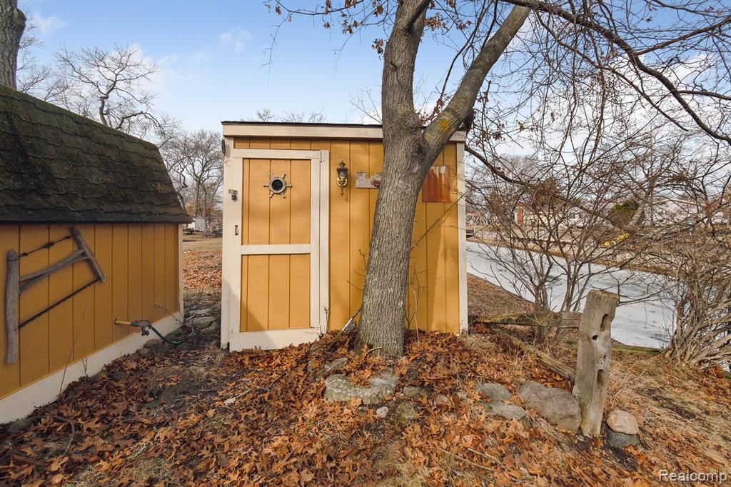 9150 Diane Street, Pigeon Vlg, MI — Photo 52