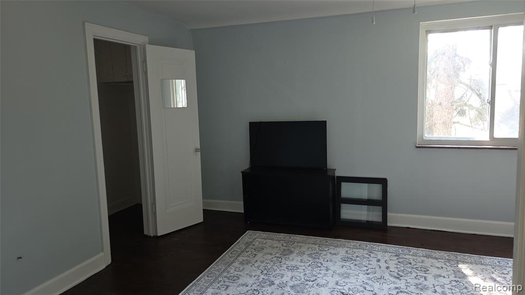 1332 Fort Park Boulevard, Lincoln Park, MI 48146 — Photo 15