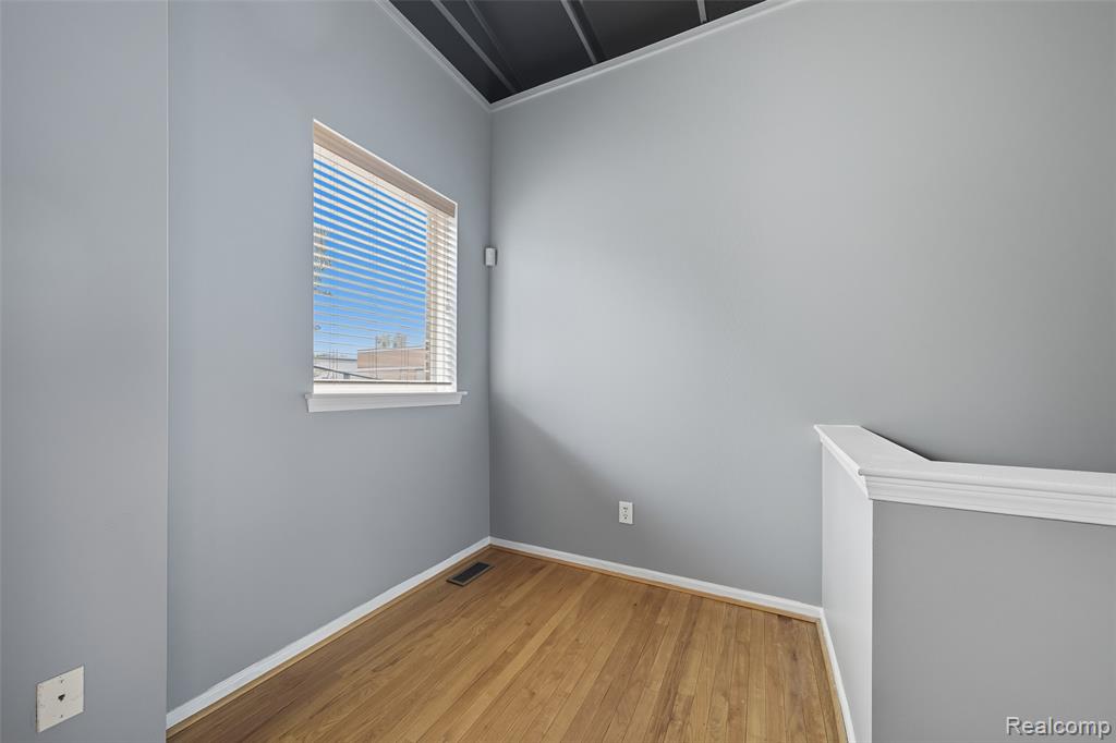54 W Bethune Street, 44, Detroit, MI 48202 — Photo 24