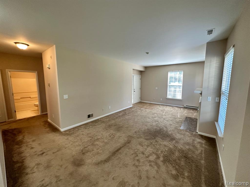 2354 PINECROFT Drive, Canton, MI 48188 — Photo 8