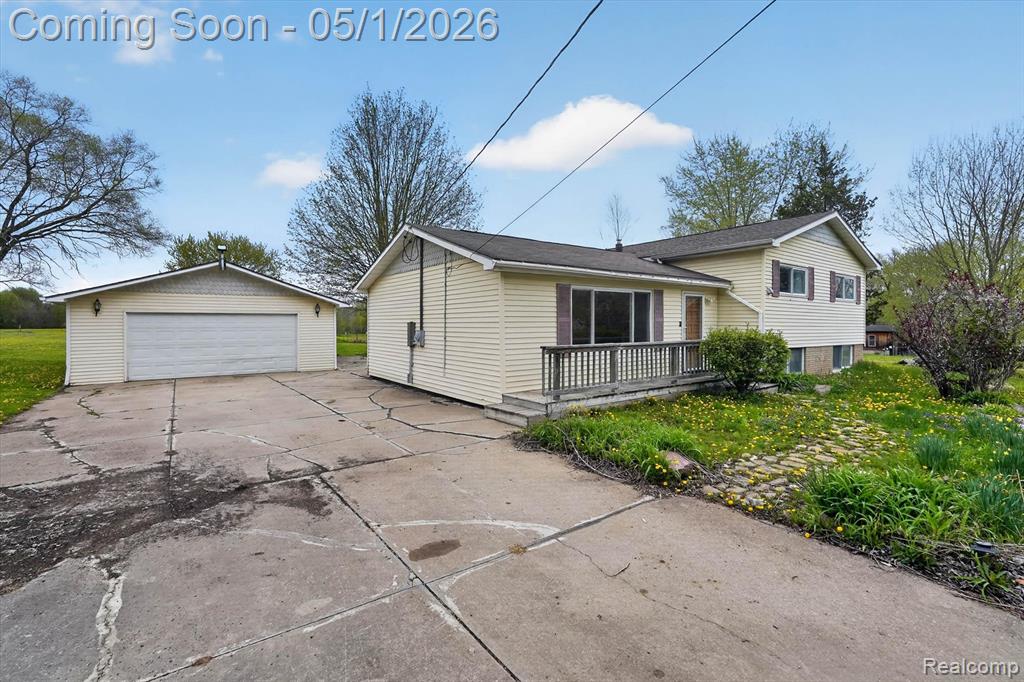 5457 E Frances Road, Mount Morris, MI 48458 — Photo 2