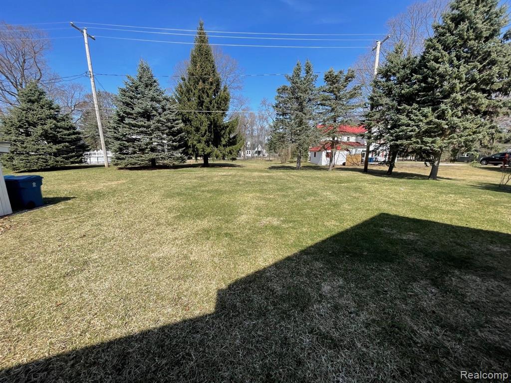 507 Hickory Street, Linden, MI 48451 — Photo 24