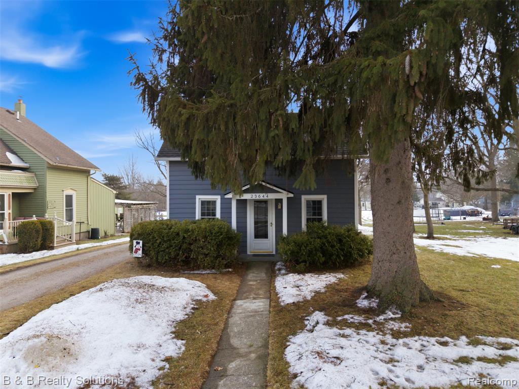 23644 E Main Street, Armada, MI — Photo 37