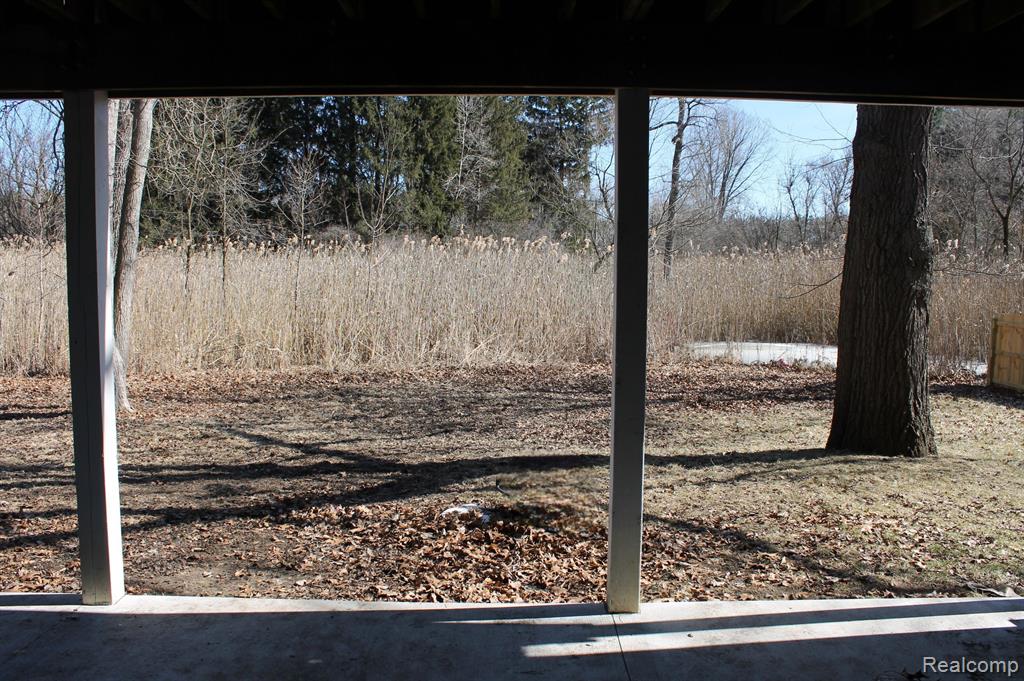 9611 WHITEWOOD Road, Pinckney, MI 48169 — Photo 30