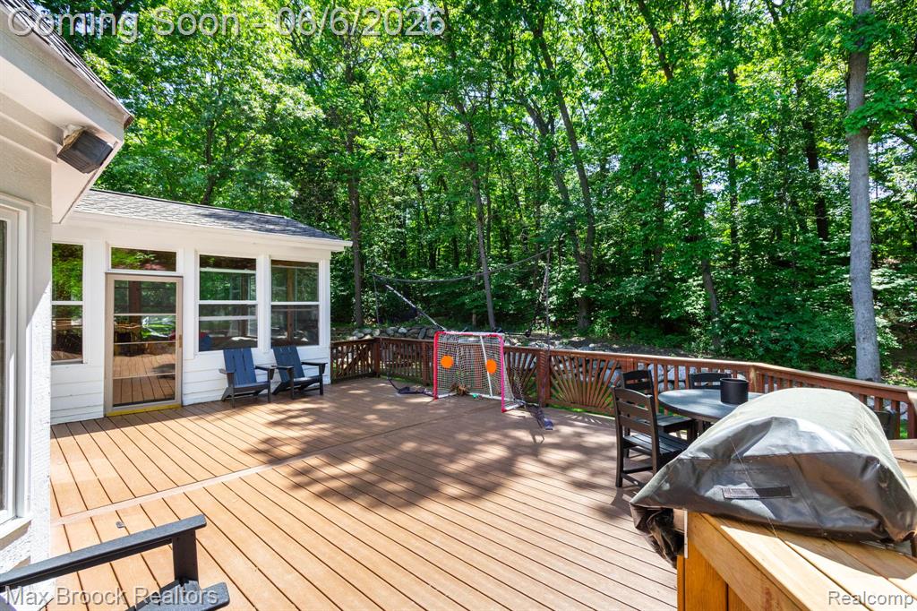 6604 College Park, Clarkston, MI — Photo 69