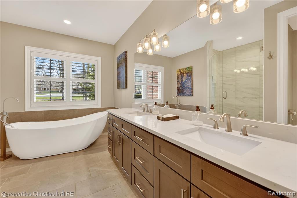 8098 Tilbury Court, Canton, MI 48187 — Photo 37