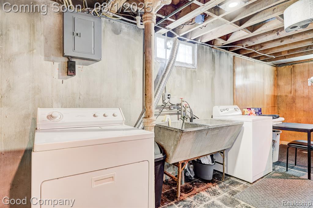 626 E Shevlin Avenue, Hazel Park, MI 48030 — Photo 22