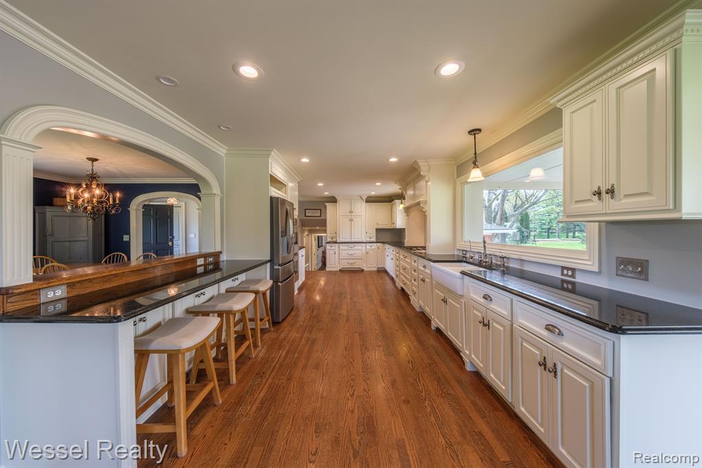 64527 KILDARE Drive, Washington, MI 48095 — Photo 13
