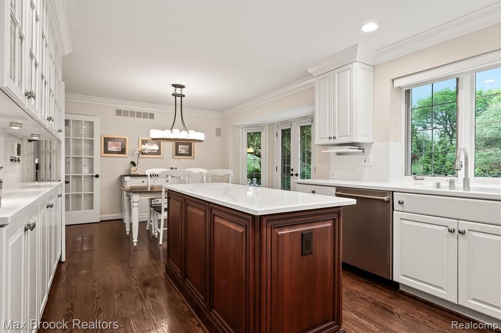 6280 Dakota Circle, Bloomfield Hills, MI 48301 — Photo 7