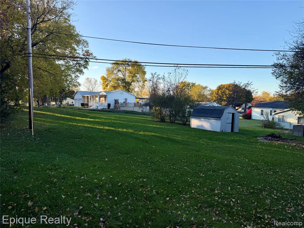 5473 Harvard Street, Flint, MI 48505 — Photo 4