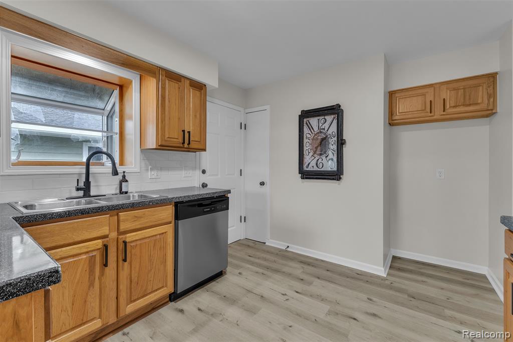 1315 Warner Street, Ypsilanti, MI 48197 — Photo 19
