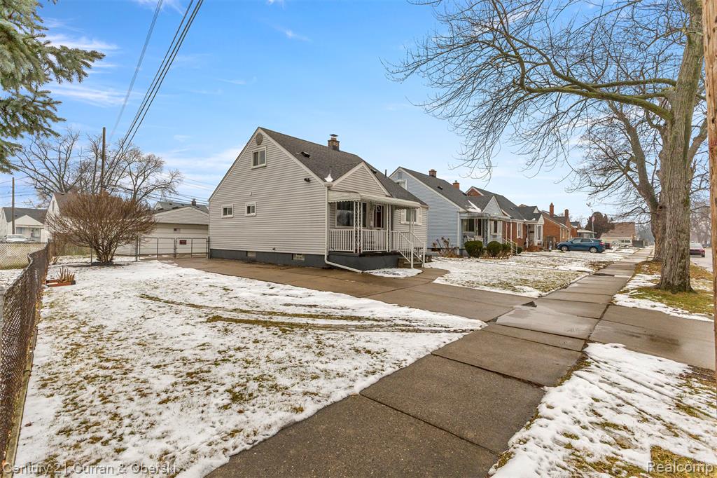 435 Champaign Road, Lincoln Park, MI 48146 — Photo 21