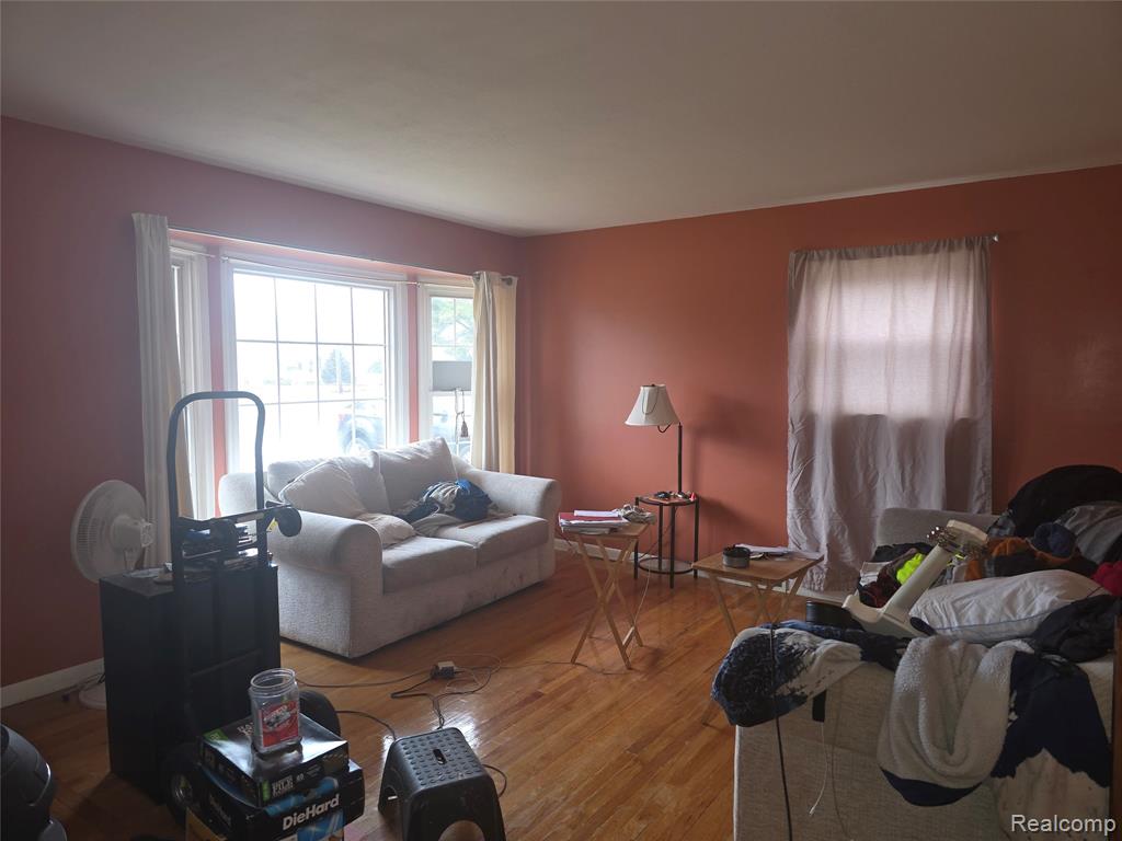 1842 Lathers Street, Garden City, MI — Photo 3