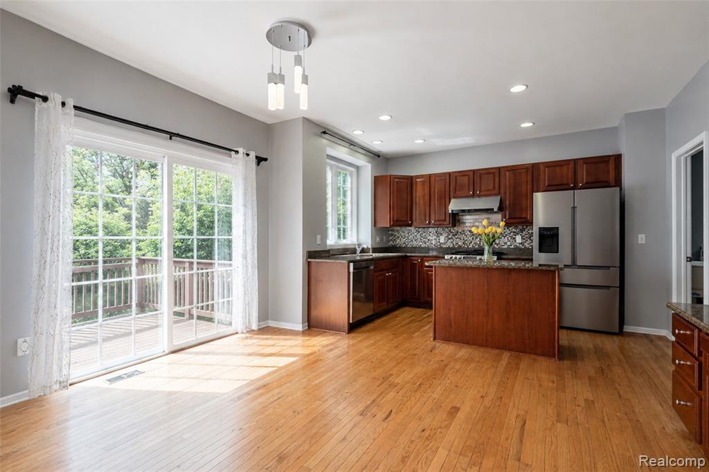45149 Bartlett Drive, Novi, MI — Photo 13